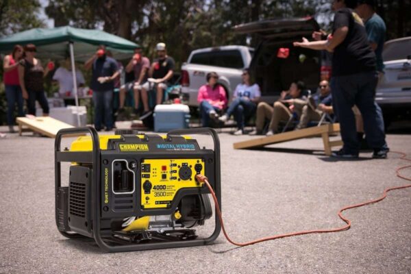 Champion 100302/200955 3500W/4000W Open Frame Inverter Gas Ultra Quiet Generator New - Image 3