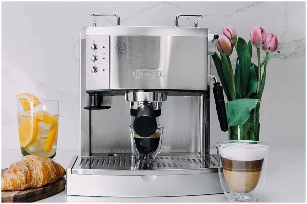 De’Longhi – Espresso Machine with 15 bars of pressure, Milk Frother and removable water tank – Stainless Steel - Image 8