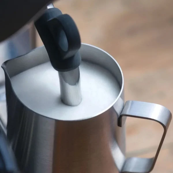 Breville – the Barista Touch Espresso Machine with 15 bars of pressure, Milk Frother and intergrated grinder – Black Truffle - Image 4